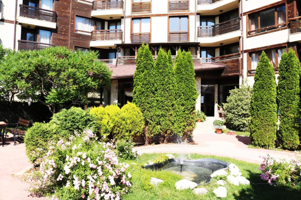 Private Apartments In Alpine Lodge バンスコ エクステリア 写真